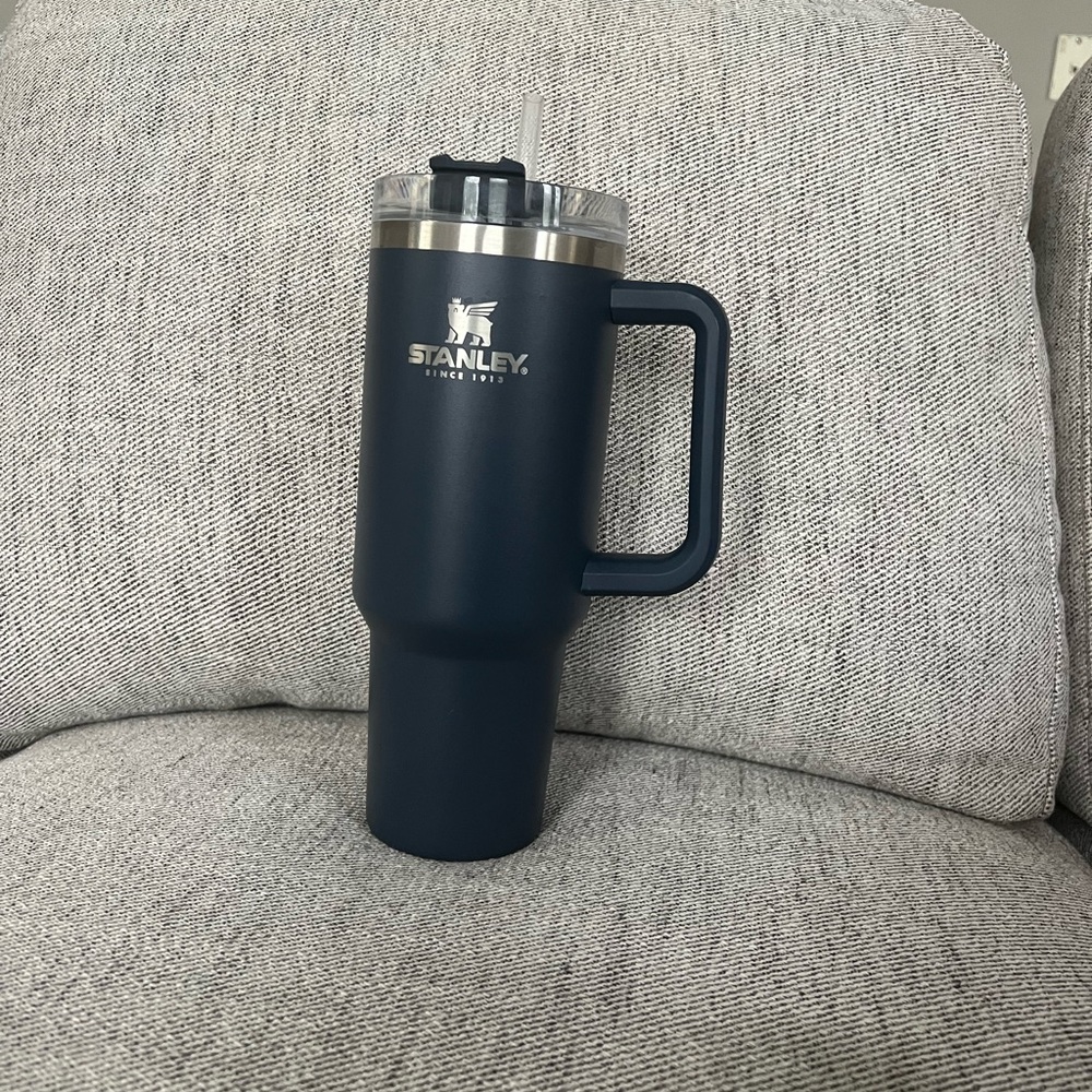 Stanley Adventure Quencher 40oz
